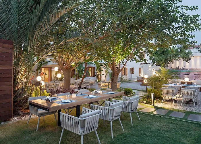 Hotel Mellow Blue Esmirna